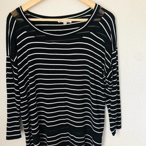 Soft and Cozy Loose-Fitting Top with Sheer Detail